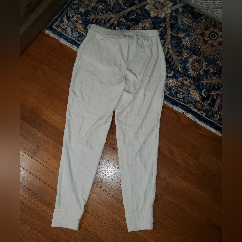 Cupcakes & Cashmere Ivory Knit Joggers - Picture 10 of 11